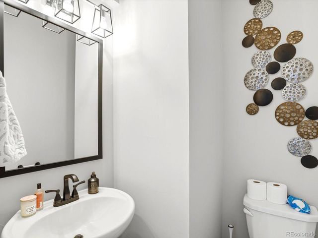 10710 Reunion Parkway, Commerce City, CO 80022