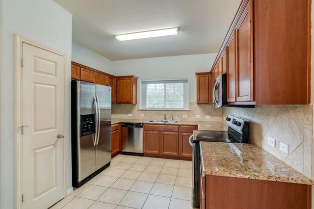 906 Craters Of The Moon BLVD, Pflugerville, TX 78660