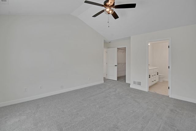 708 Rapp Drive, Mahomet, IL 61853