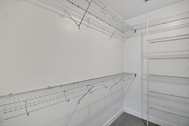 708 Rapp Drive, Mahomet, IL 61853