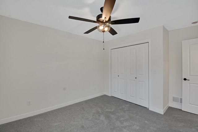 708 Rapp Drive, Mahomet, IL 61853