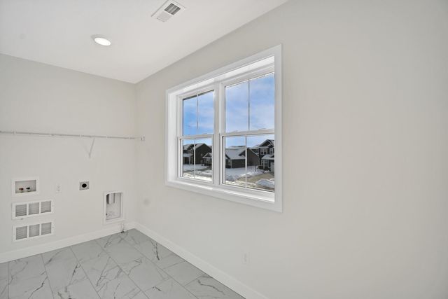 708 Rapp Drive, Mahomet, IL 61853