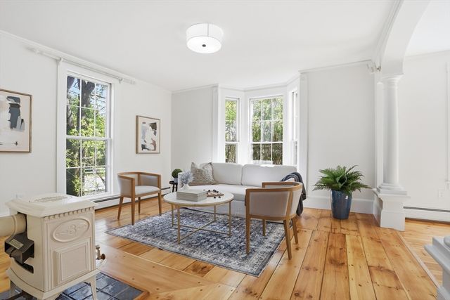 362 King St, Littleton, MA 01460