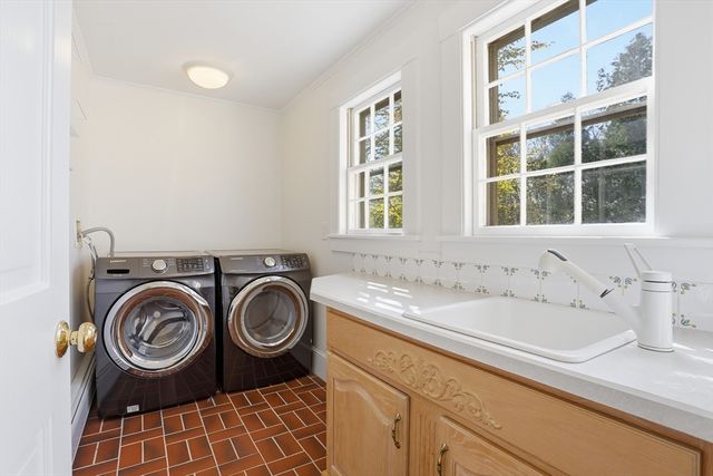 362 King St, Littleton, MA 01460