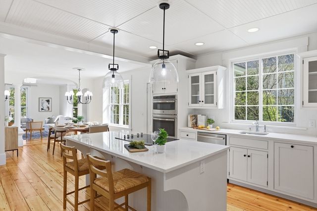 362 King St, Littleton, MA 01460