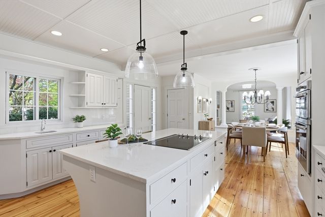 362 King St, Littleton, MA 01460