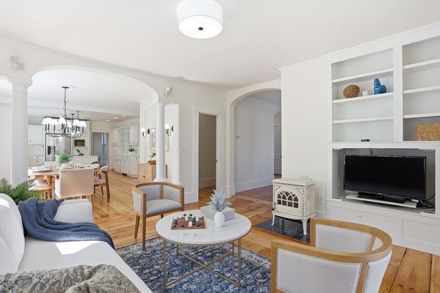 362 King St, Littleton, MA 01460