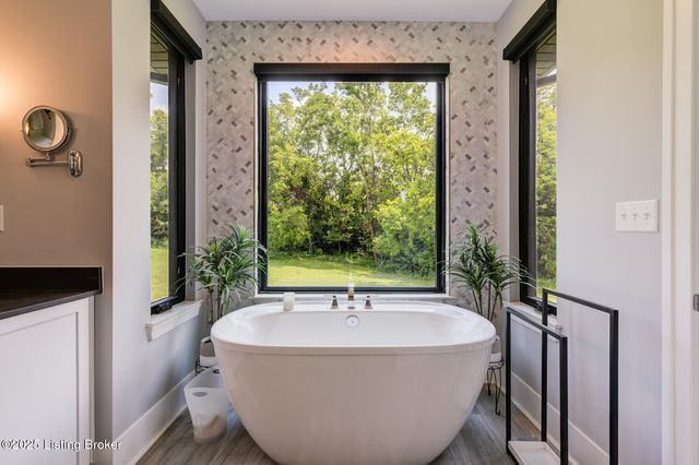 199 Allen Place East, Taylorsville, KY 40071