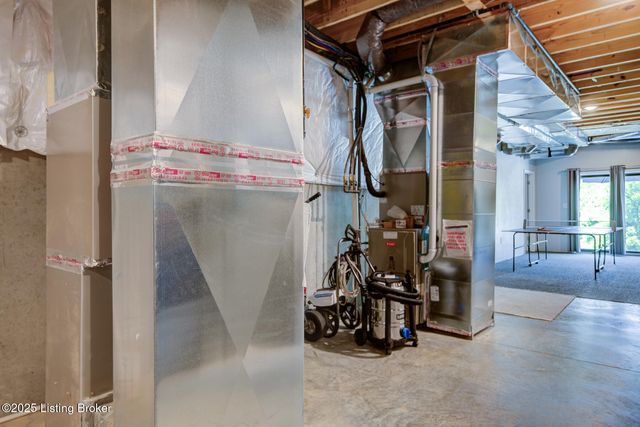 199 Allen Place East, Taylorsville, KY 40071