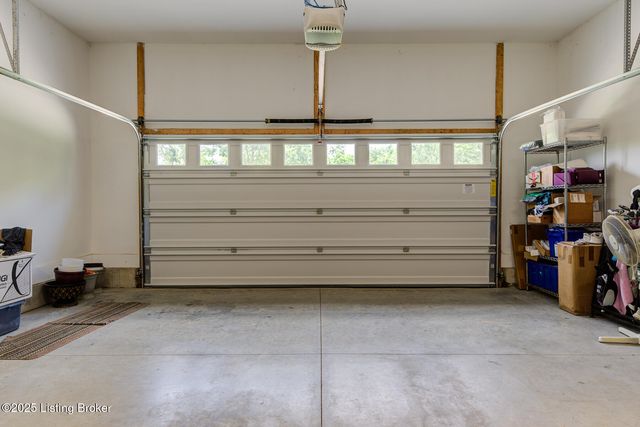 199 Allen Place East, Taylorsville, KY 40071