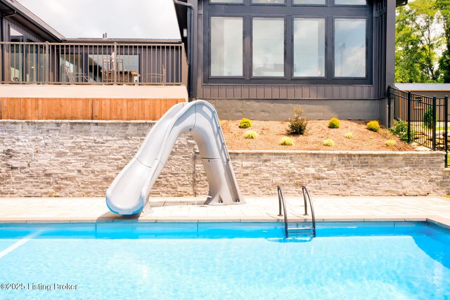 199 Allen Place East, Taylorsville, KY 40071