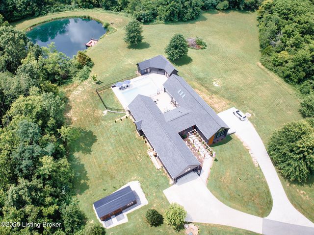 199 Allen Place East, Taylorsville, KY 40071