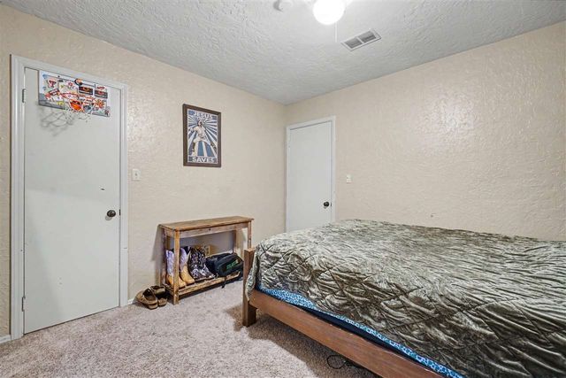 4806 NE Columbia Ave, Lawton, OK 73507