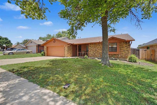 4806 NE Columbia Ave, Lawton, OK 73507