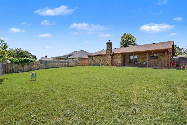 4806 NE Columbia Ave, Lawton, OK 73507