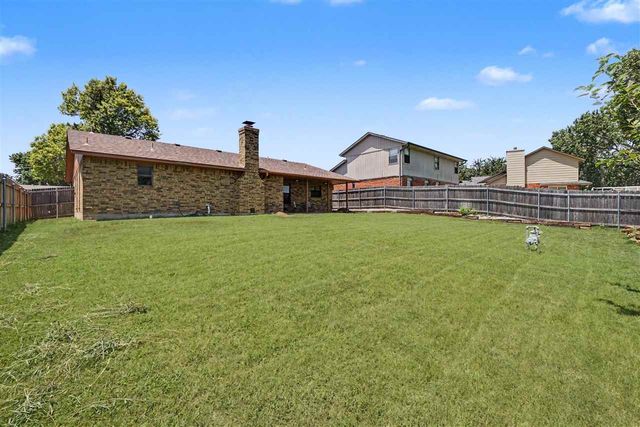 4806 NE Columbia Ave, Lawton, OK 73507