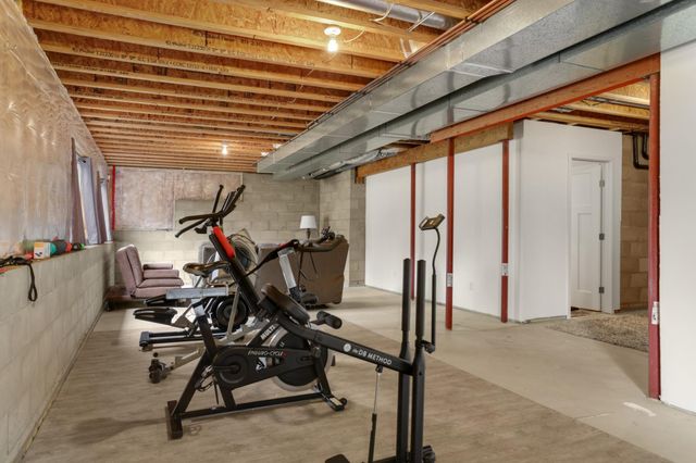 6121 Summit Curve S, Cottage Grove, MN 55016