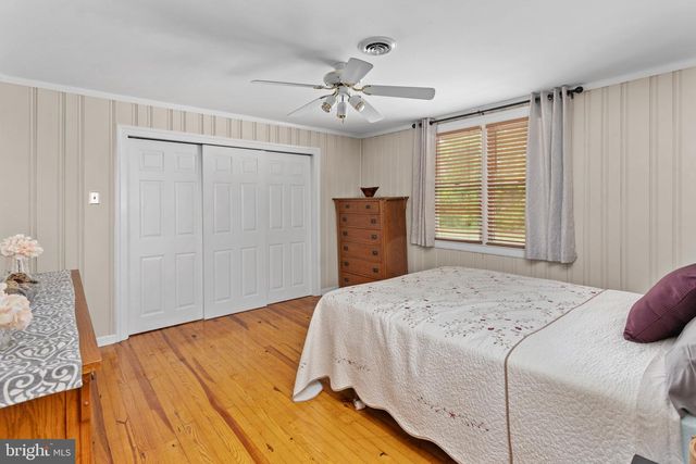 23 BLOOMER DR, Burlington, NJ 08016
