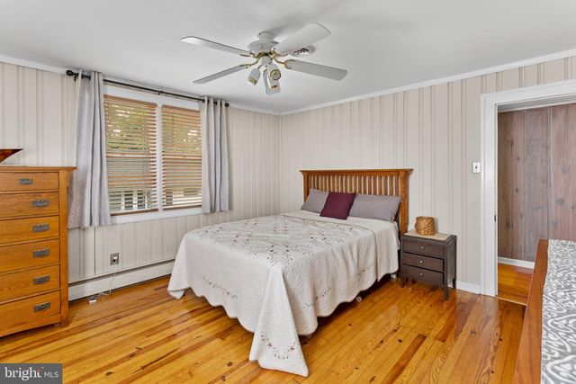 23 BLOOMER DR, Burlington, NJ 08016