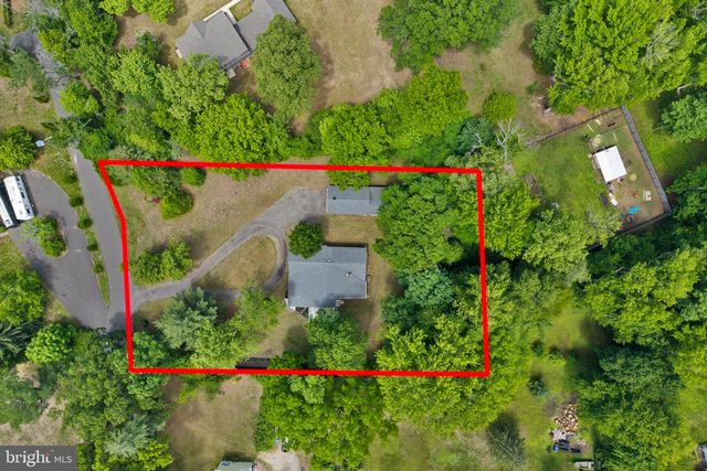 23 BLOOMER DR, Burlington, NJ 08016