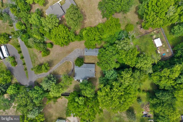 23 BLOOMER DR, Burlington, NJ 08016