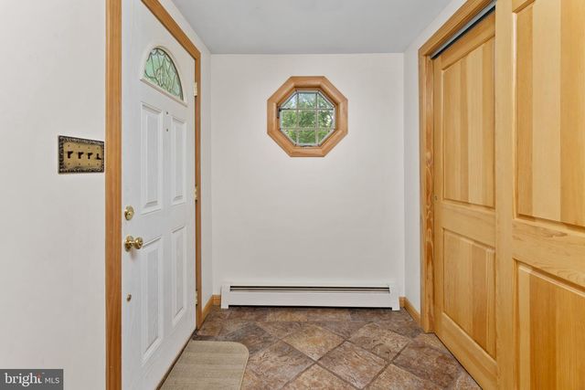 23 BLOOMER DR, Burlington, NJ 08016
