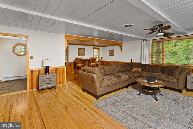 23 BLOOMER DR, Burlington, NJ 08016