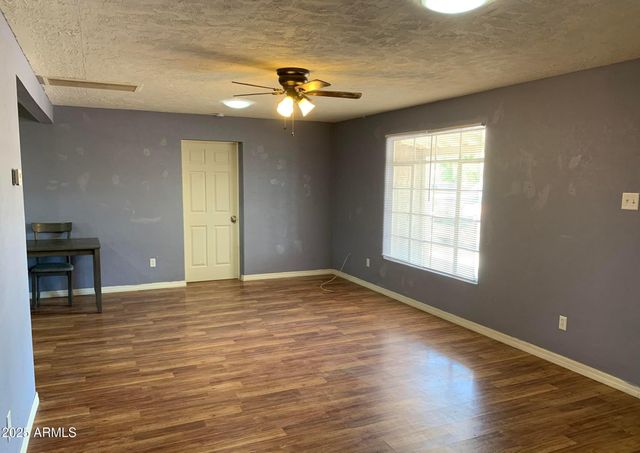 111 W CHAMBERS Street, Phoenix, AZ 85041