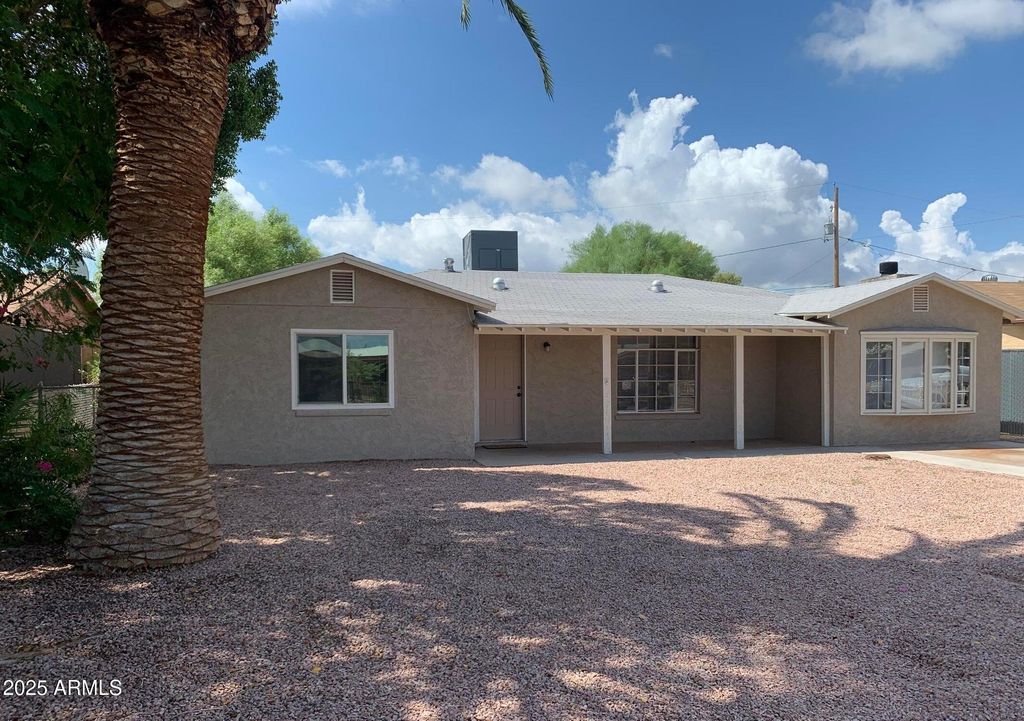 111 W CHAMBERS Street, Phoenix, AZ 85041