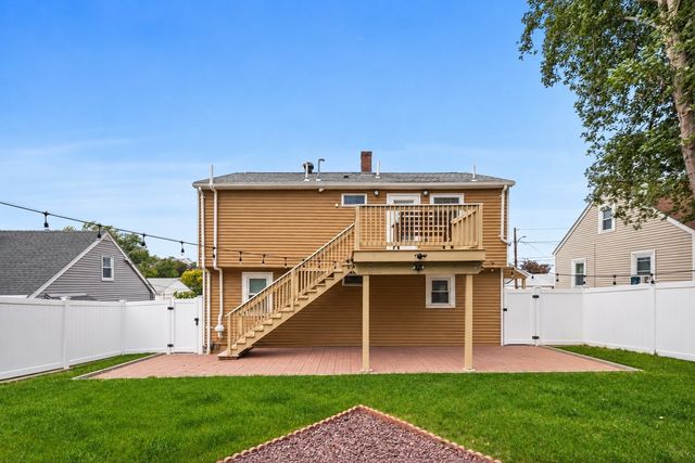 316 Vane 1, Revere, MA 02151
