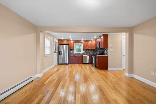 316 Vane 1, Revere, MA 02151