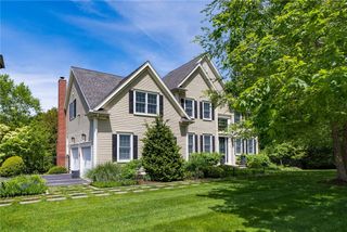 1 Northwest Passage, Barrington, RI 02806