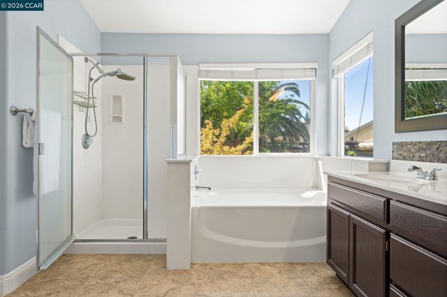 5418 Navajo Ct, Antioch, CA 94531