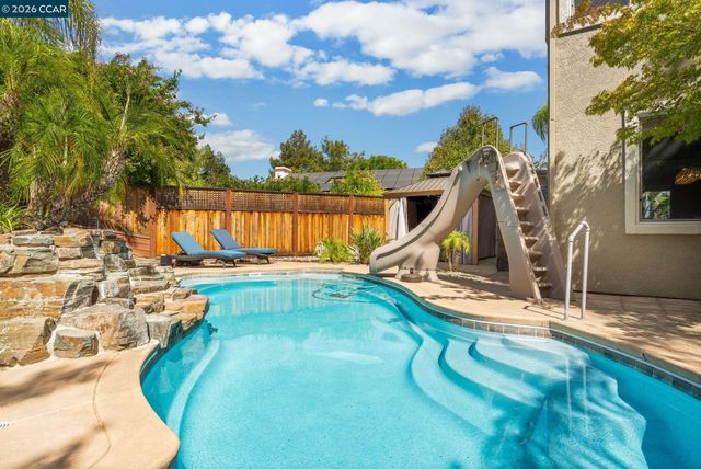 5418 Navajo Ct, Antioch, CA 94531