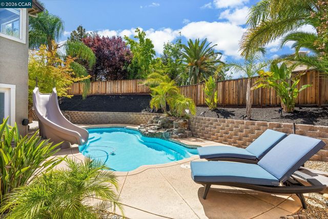 5418 Navajo Ct, Antioch, CA 94531