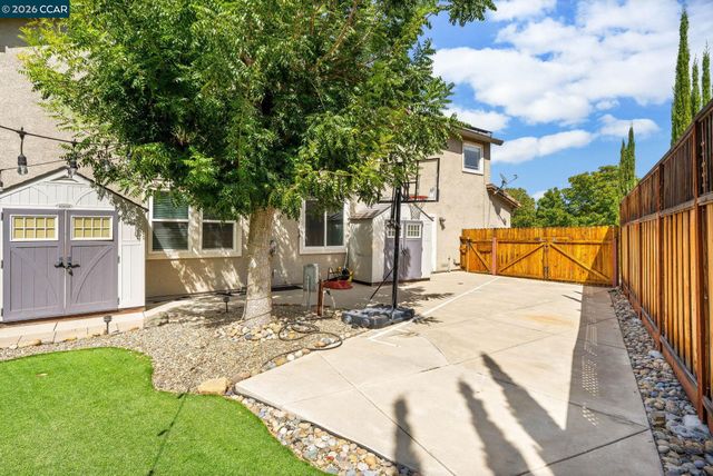 5418 Navajo Ct, Antioch, CA 94531