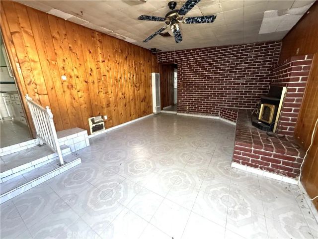 901 S C, Madera, CA 93638