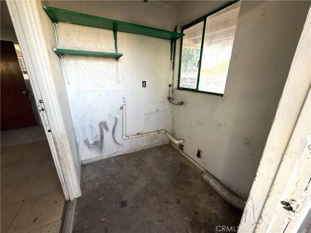 901 S C, Madera, CA 93638
