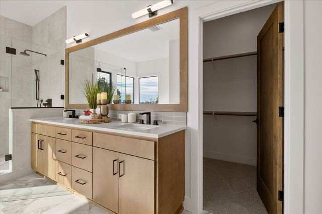 13210 SW Seven Peaks Loop, Powell Butte, OR 97753