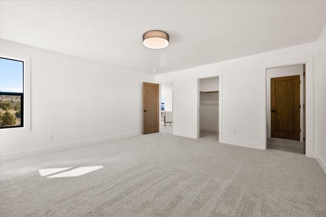 13210 SW Seven Peaks Loop, Powell Butte, OR 97753