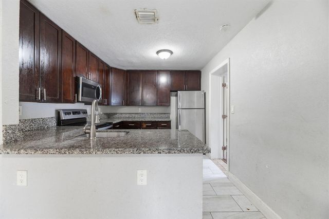 1640 NE 32ND Place, Pompano Beach, FL 33064