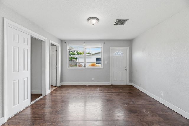 1640 NE 32ND Place, Pompano Beach, FL 33064
