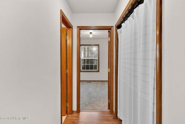 8233 N Ridgewood DR, APT 4, Hayden, ID 83835