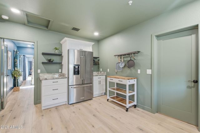 2709 E TAMARISK Street, Gilbert, AZ 85296