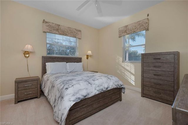 642 Vintage Reserve CIR # 3D, Naples, FL 34119