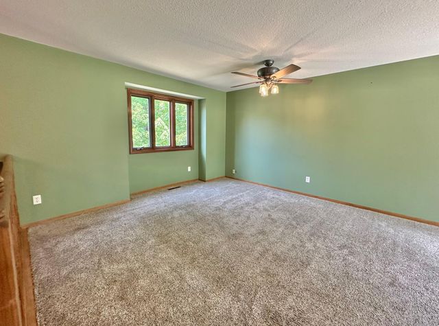 4829 253rd Street, Wyoming, MN 55092