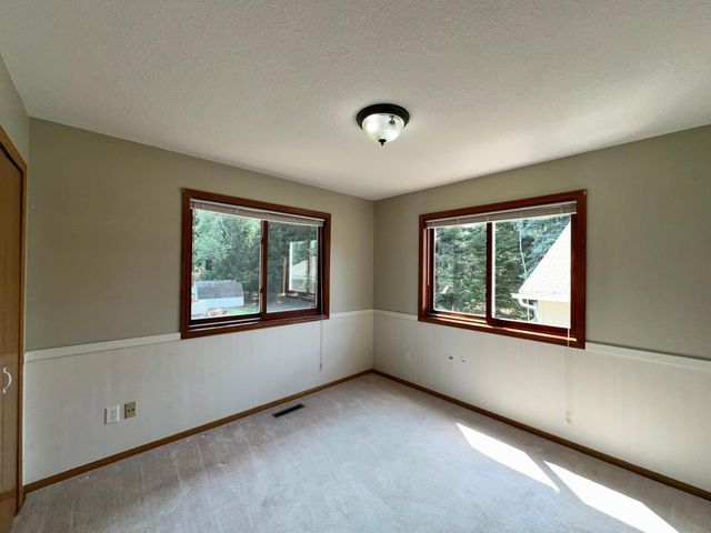 4829 253rd Street, Wyoming, MN 55092