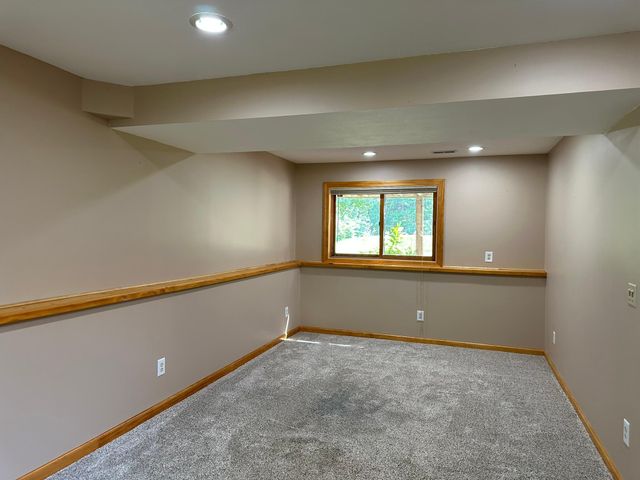 4829 253rd Street, Wyoming, MN 55092