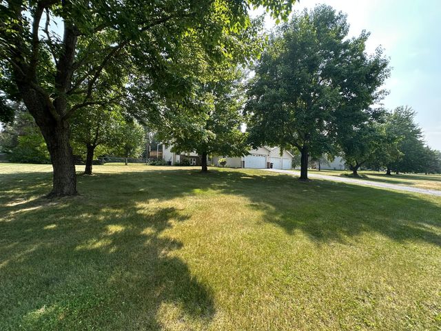 4829 253rd Street, Wyoming, MN 55092