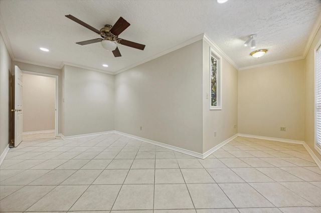 5659 Lymbar Drive, Houston, TX 77096